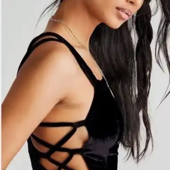 Free People 90s Forever Velvet Overall - Picture 4 of 4